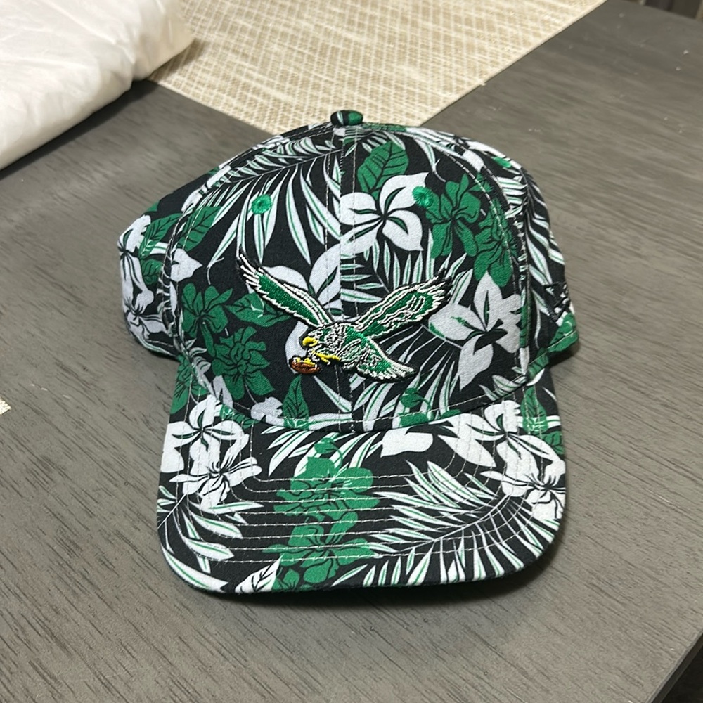 Hawaiian Philadelphia Eagles Hat